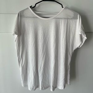 Forever 21 White T-Shirt With Open Back Size Small